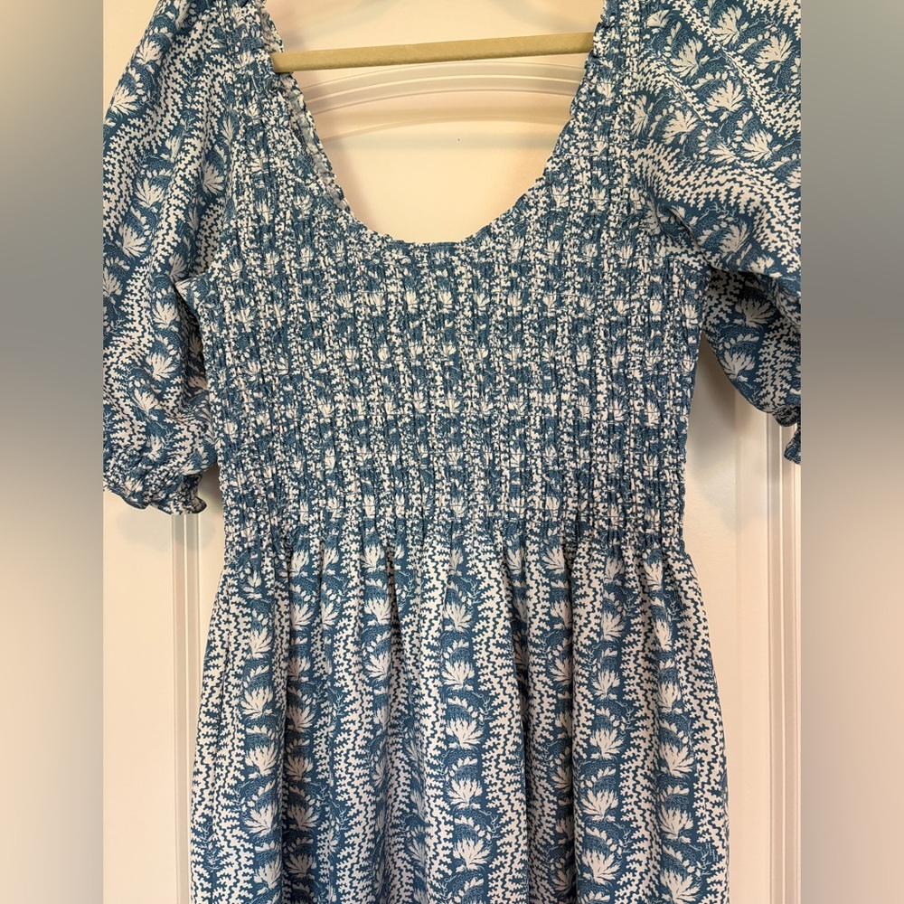 Smocked Blue Floral Hill House Crepe Dress with Puff Sleeves - Picture 2 of 4